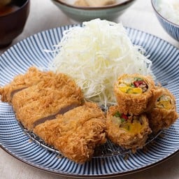 ชุดคัตสึฟองเต้าหู้ห่อผักตามฤดูกาลและทงคัตสึสันนอก