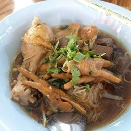 ก๋วยเตี๋ยวไก่