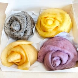 [อร่อยซ่ากับโค้ก] ชุดหมั่นโถวเจ รสธรรมชาติ +  แฟนต้า กลิ่นส้ม (กระป๋อง)