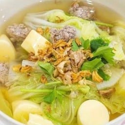 ลูกปลาอาหารตามสั่ง เจ้าเก่าตลาดสมเด็จ