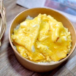 ข้าวไข่ข้นขยี้ใจ