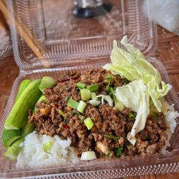 ลาบหมู(เหนือ)ราดข้าว