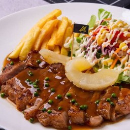 สเต็กเนื้อพริกไทยดำ