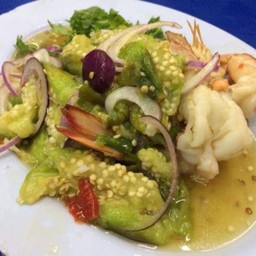 ยำมะเขือยาว