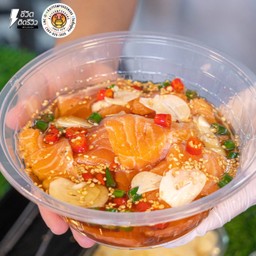 Set แซลมอนดองน้ำปลา 40 ชิ้น แถมฟรี 4 ชิ้น