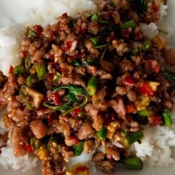 กระเพราตามสั่ง