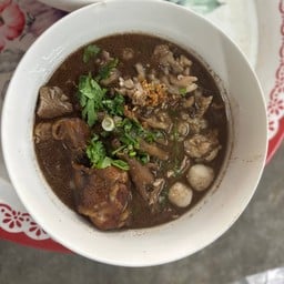 เตี๋ยวชามเติบ ซอยถ้ำตาปาน