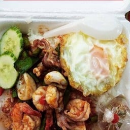 ครัวป้าอ้วน ซอย5 หินเหล็กไฟ