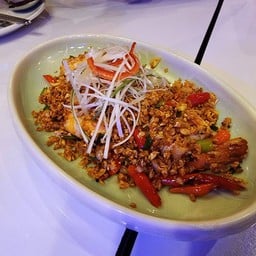 Gongjin กงจิน 101 True Digital Park