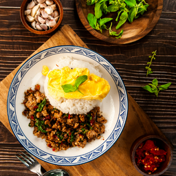 กะเพราเดือด (recommend)