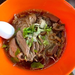 เป็ดย่างการบิน อาหารตามสั่ง ก๋วยเตี๋ยว