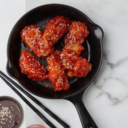 ไก่ทอดเกาหลีทรงโจร  ตลาดหน้าหมู่บ้านเศรษฐกิจ