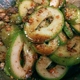 ยำบักม่วงน้อยหั่นแว่น