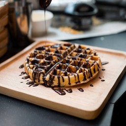 วาฟเฟิลเกาหลี อัลมอนด์ซอสชอคโกแลต Korea Waffle Topping Almond Chocolate Sauce 2022