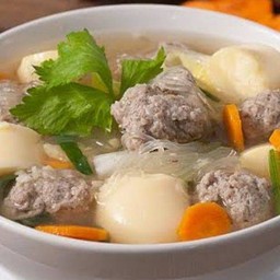 ต้มจืดเต้าฮู้หมูสับผักกาดขาว