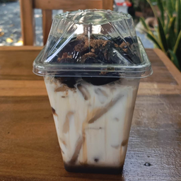 เฉาก๊วยนมสด