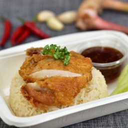 ข้าวมันไก่ทอด
