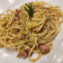 สปาเก็ตตี้คาโบนาร่า แฮม