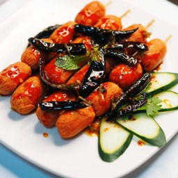 ซูโม่ ลูกชิ้นทอด น้ำจิ้มพริกคั่วเนย เกษตรนวมินทร์