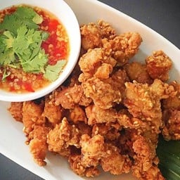 เอ็นข้อไก่ทอด