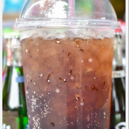 เอสแก้วโอ่ง