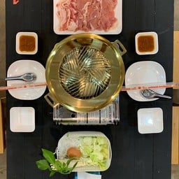 เรื่องของหมู