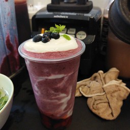 Mixberry!!!!! yoghurt smoothie