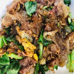 ผัดซีอิ๊วหมูหมัก