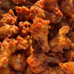 เซ็ทคู่หูน่องไก่นิว&ปีกไก่นิว(น้ำจิ้มแจ่ว)