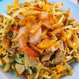 ผัดไทยกุ้งสดไร้เส้น