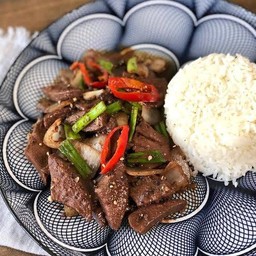 ตับหมูผัดพริกไทยดำ