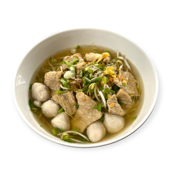 ก๋วยเตี๋ยวลูกชิ้นหมูสดน้ำใส