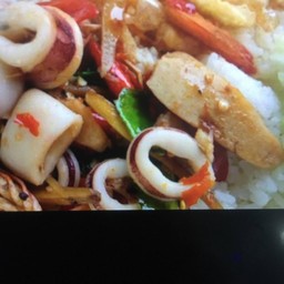 ข้าวขี้เมาปลาหมึก