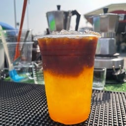 กาแฟสด เครื่องดื่ม อาหาร by Super HUG หน้าอำเภอ สาขาหน้าอำเภอพานทอง