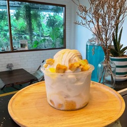 ปังเย็นมะพร้าวนมสด