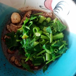 เกาเหลาน้ำตกเนื้อ