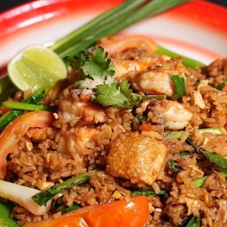 ข้าวผัดรถไฟ
