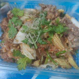 สุกี้แห้งหมู