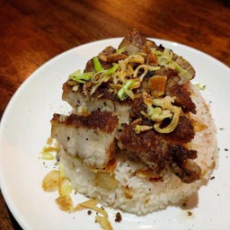 ข้าวหมูสามชั้นย่าง