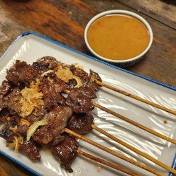 เนื้อย่างเสียบไม้