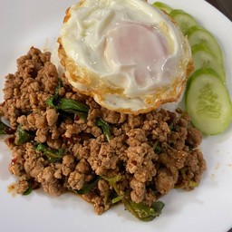 กะเพรา By พัทดอนเมือง