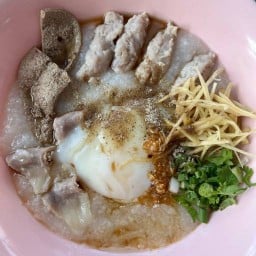 โจ๊กหมูแม่นกเจ้าเก่าวัดบางรักใหญ่(สาขาบางใหญ่) บางใหญ่