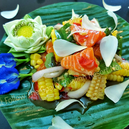 ยำปลาแซลมอน