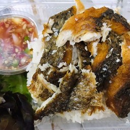 ข้าวหน้าปลาแกะ