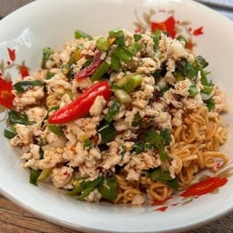 ไวไวพริกขี้หนูหมูสับ