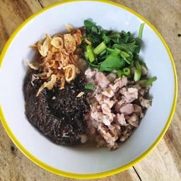 ก๋วยจั๊บญวนแม่ศรีเรือน สาขาลาดกระบัง ลาดกระบัง