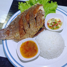 ข้าวปลาทอด(ครึ่งตัว)