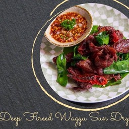 เนื้อวากิวแดดเดียวทอด