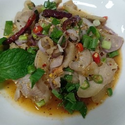 น้ำตกหมู