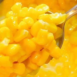 ข้าวโพดคลุกเนย